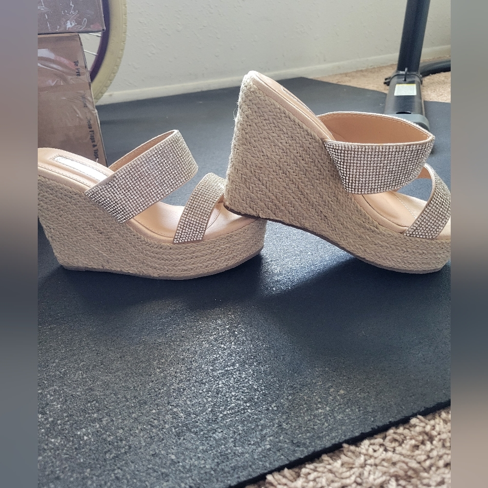 Brand New Krush Sandle Wedges SZ 5